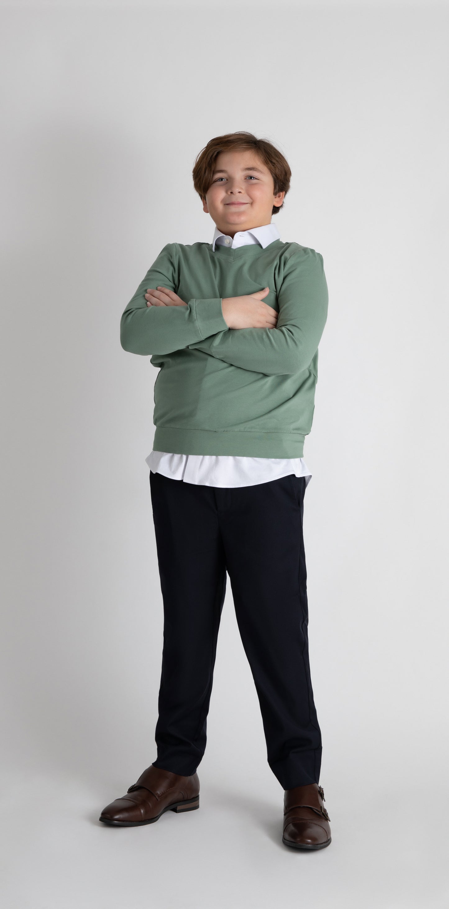 Mofi_Model_Shoot-husky boys vneck full