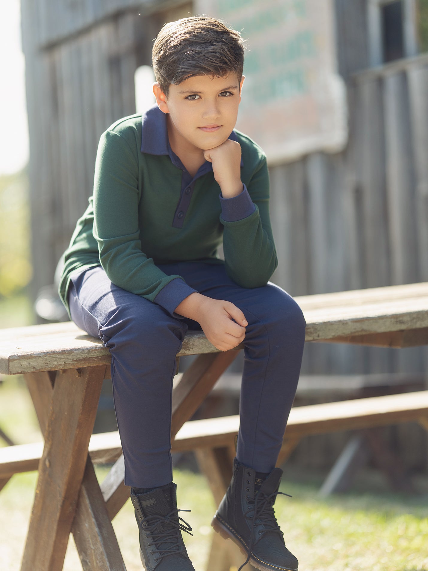 Navy_Stretch_Pants_Husky_Boys_sitting